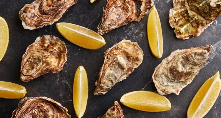 Oyster and leman slices